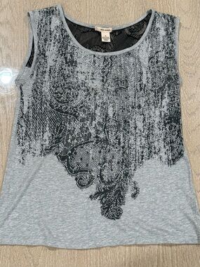 DKNY Light Gray Sleeveless Tank with Black Lace-Print